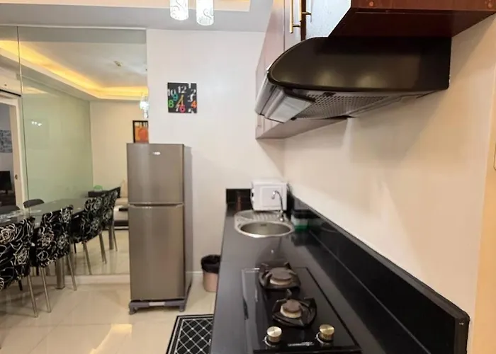Korea Town Seaview And View Staycation 4* Manila