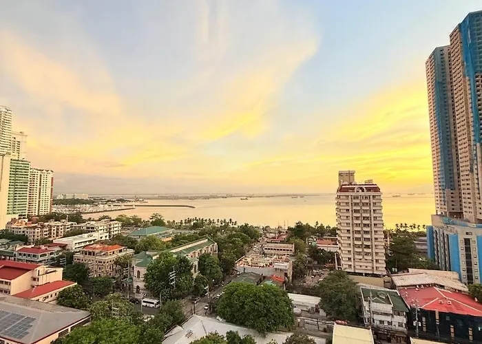 Korea Town Seaview And View Staycation Apartahotel