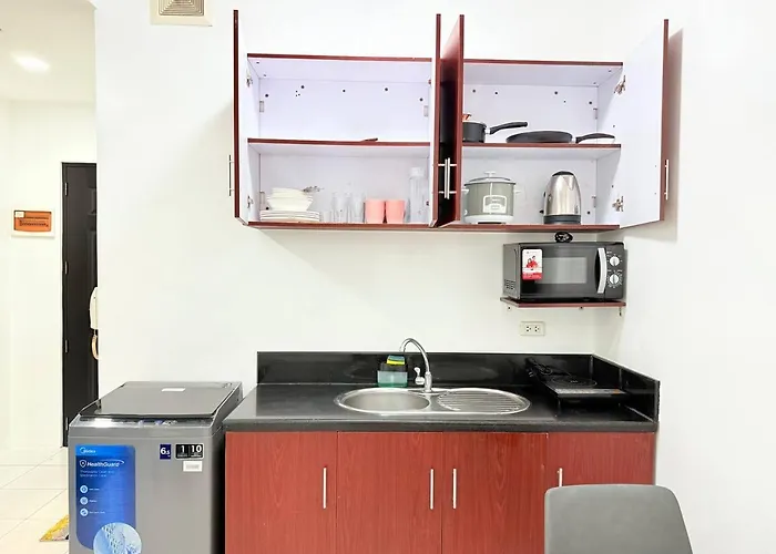 Apartahotel Korea Town Seaview And View Staycation Manila