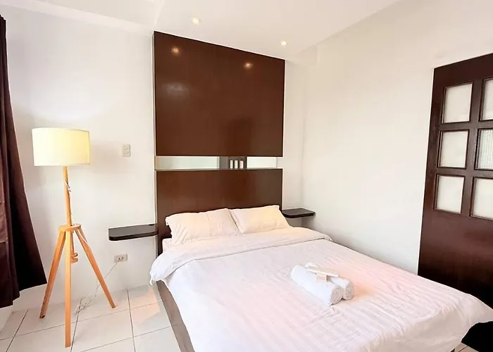 Korea Town Seaview And View Staycation 4* Manila