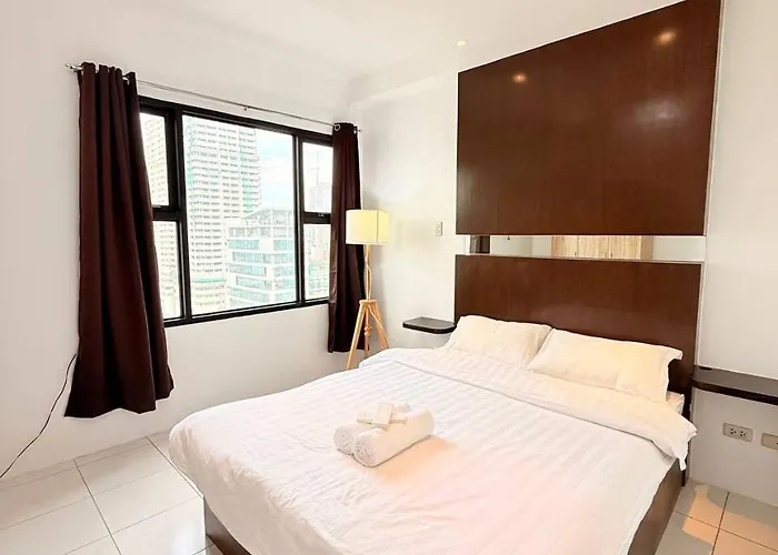 Korea Town Seaview And View Staycation 4*