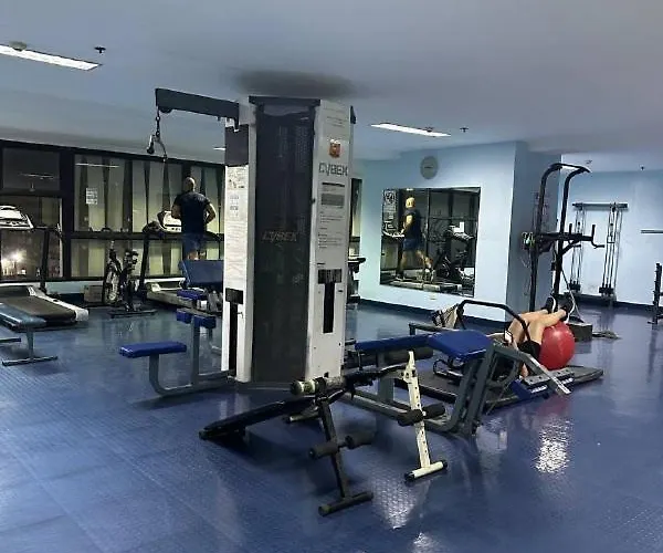 Apartahotel Korea Town Seaview And View Staycation Manila
