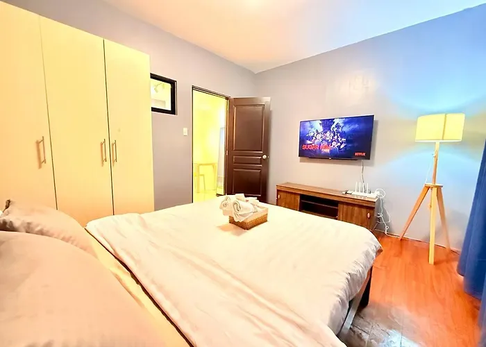 Korea Town Seaview And View Staycation 4*